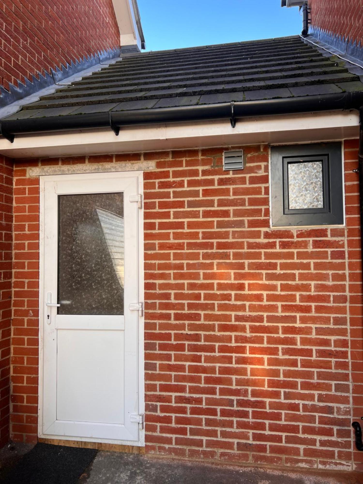1 Bedroom & Bathroom Dorney Exterior foto