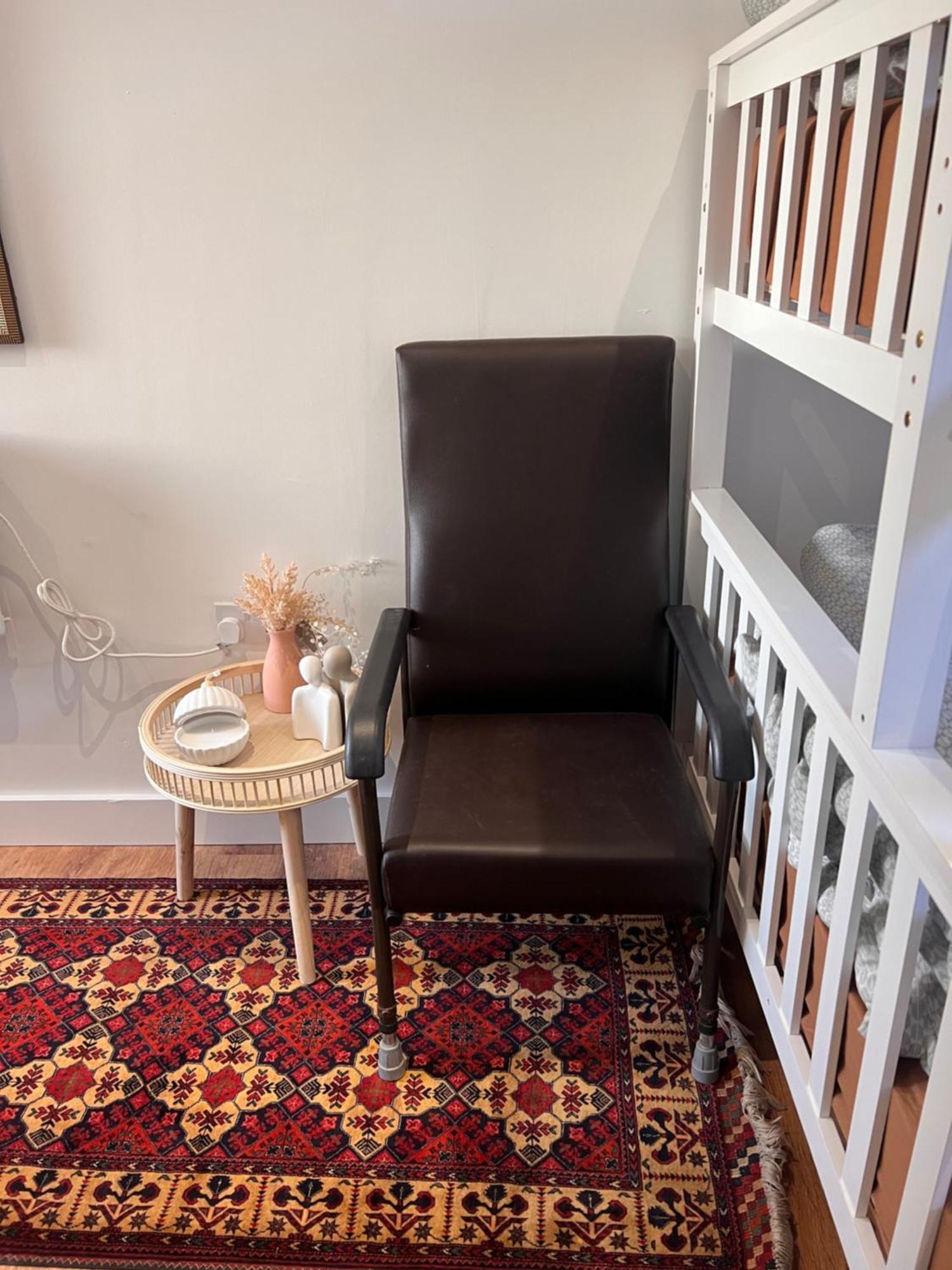 1 Bedroom & Bathroom Dorney Exterior foto